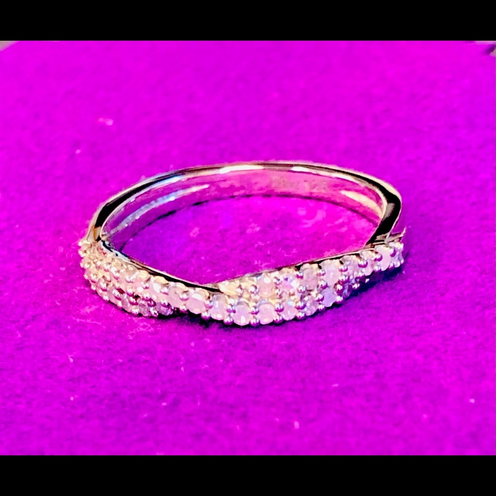 SOLD!!! New Genuine Diamond Infinity Ring